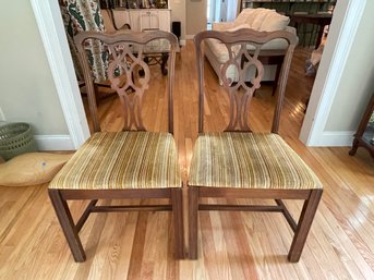 A PAIR OF CUSTOM CHIPPENDALE CHAIRS