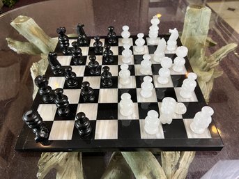 Black & White Stone Chess Set