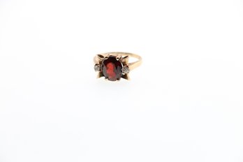 Vintage 10k Yellow Gold Garnet White Topaz Ring Size 7