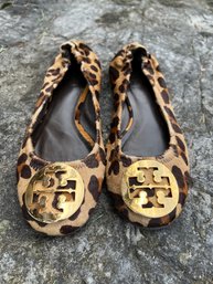 Tory Burch Animal Print Flats Size 7M