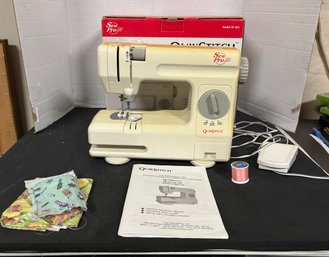 Working Sew Pro Quick Stitch Machine - Mending In Minutes Model SP - 402 In Original Box. RC/e3