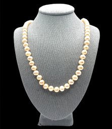Vintage Light Pink Pearl Style Beaded Necklace