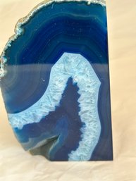 Agate Crystal, 6 LB 6 Oz, 7 Inch Tall