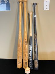 Yankees Souvenir Baseball And Bats