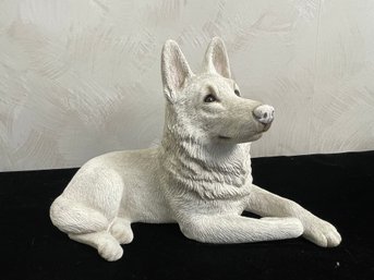 Sandicast Husky Sculpture