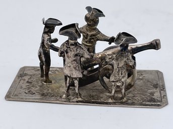 Vintage Miniature Silver Display Of Soldiers Shooting   A Canon.