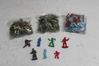Vintage Lot Of Plastic Army Men 3 Bags Full