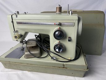 Sears Kenmore Sewing Machine With Case