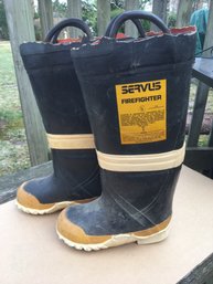 Vintage Pair Of Servus Firefighter Fire Boots Size 4 Steel Shank & Midsole