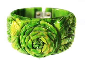 Large Vintage Green Marbleized Bakelite Clamper Bracelet W Carved Flower