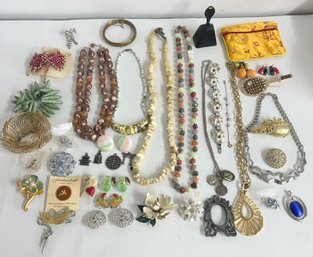 Lot 5 Of Costume Jewelry