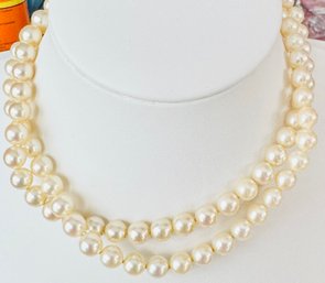 VINTAGE DOUBLE STRAND PEARL CHOKER NECKLACE