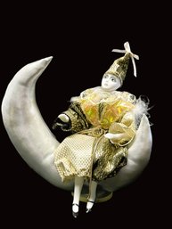 Vintage Pierro On Pillow Moon Music Box-For Decoration