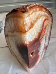 Agate Crystal, 2 LB 10 Oz