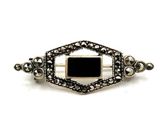 Vintage Sterling Silver Onyx Color Stone Marcasite Brooch/pin