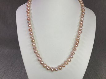 Fabulous Brand New Genuine Cultured Pink Pearl Necklace With 18K YG Plated Clasp - Brand New - Unworn !