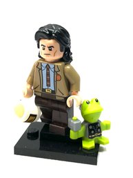 Lego Loki W/ Thor Frog Minifigure