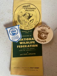 1956-1980s Smokey The Bear/National Wildlife Fed/Jr Forest Ranger Buttonpins & Pamphlet