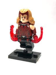 Lego Scarlet Witch / Wanda Maximoff Minifigure
