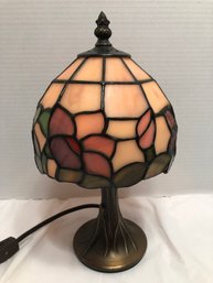 Pretty Little Stained Glass Lamp - Works