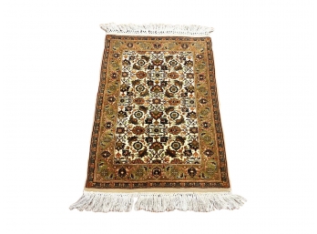 2' X 3.5' Hand Woven Oriental Rug