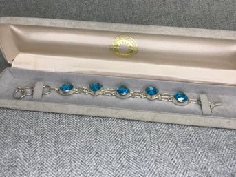 Georgous Brand New - 925 / Sterling Silver & London Blue Topaz Double Link Toggle Bracelet - Very Pretty !