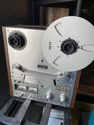 AKAI GX-635D Reel To Reel Stereo Audio Equipmnet 17x8x19 Well Cared For Unit Powers On And Operates