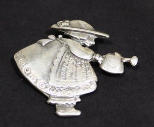 Sterling Silver Brooch Pin Sunbonnet Babe W Watering Can