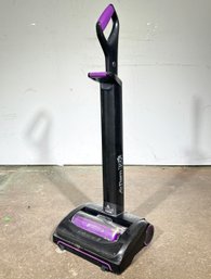 An Air Ram K9 Vacuum