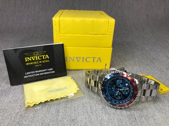 Fantastic Brand New $695 Retail INVICTA - PRO DIVER Watch - Pepsi Dial - With Box, Booklet, Polishing Cloth