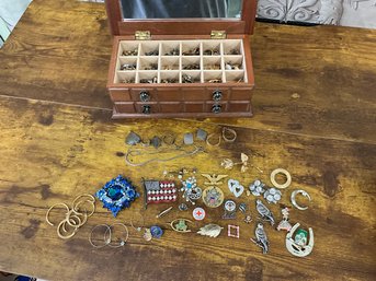 Grandmas Vintage Costume Jewelry (LOT 1)