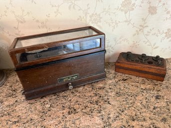 1920s Torsion Balance Company Apothecary Lab Scale With Wood Boxes Of Weights