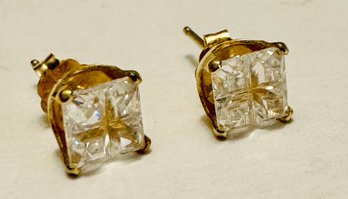 14K GOLD WAFFLE STYLE CZ STUD EARRINGS