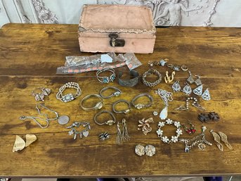 Grandmas Vintage Costume Jewelry (LOT 2)