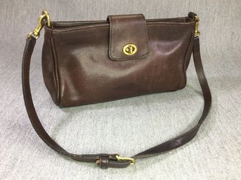 Nice Vintage COACH Legacy Demi Turn Lock Purse - Nice Brown Color - We Have Other Vintage Coach In This Sale !