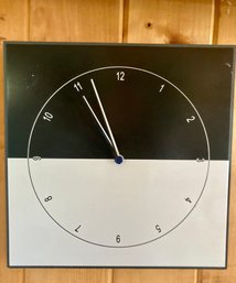 Wall Clock Battery Operated