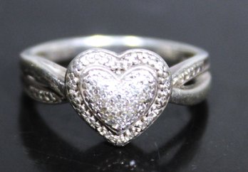 Fine Sterling Silver Modern Ring Having Heart And Tiny Diamonds Size 6.75