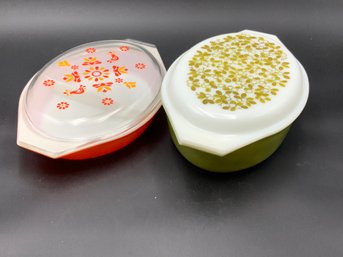 Vintage Covered Pyrex Dishes