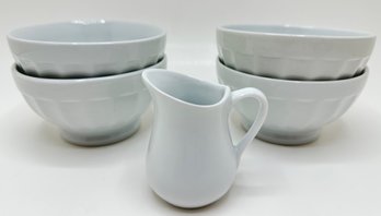 V4 Cordon Bleu BIA Bowls & Creamer