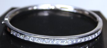 Fine Contemporary Sterling Silver Hinged Bangle Bracelet W White Stones