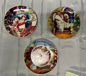 Porcelain Trimmed In 22k Gold - A Visit From Santa 2001, Christmas Dreams 2000 , Heavenly Dreams 1997