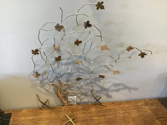 Vintage Metal Tree And Bird Decor