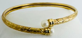 VINTAGE 14K GOLD BRIGHT CUT BYPASS BRACELET PEARL CAPS