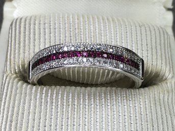 Wonderful Brand New Sterling Silver / 925 Ring With Pink Topaz And Sparkling White Zircons - VERY Pretty !