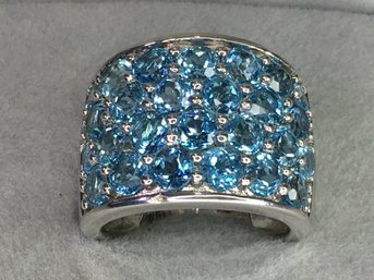 Very Nice 925 / Sterling Silver Large Ring With Channel Set Light Blue Topaz - Preowned - VERY Expensive Look