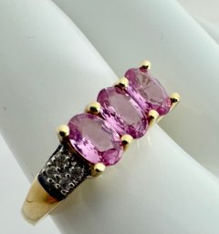 GORGEOUS SIGNED STS 14K GOLD PINK SAPPHIRE & DIAMOND RING