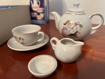 Classic China Tea Set