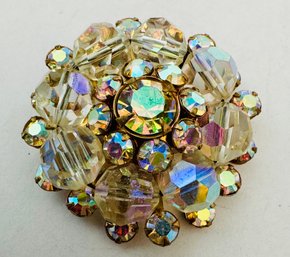 VINTAGE AURORA BOREALIS GOLD TONE BROOCH