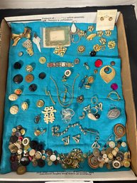Good Collection Lot For Crafts Making People Singles And Broken Pieces Pins, Ear Rings, Buttons. TA/ A4
