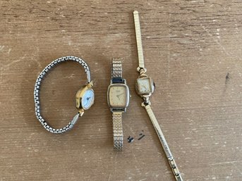 Lot Of 3 Vintage Ladies Watches Timex Seiko And Bulova